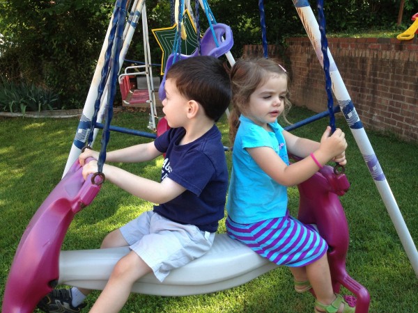 kids-at-swing-g7f262699d_1920.jpg